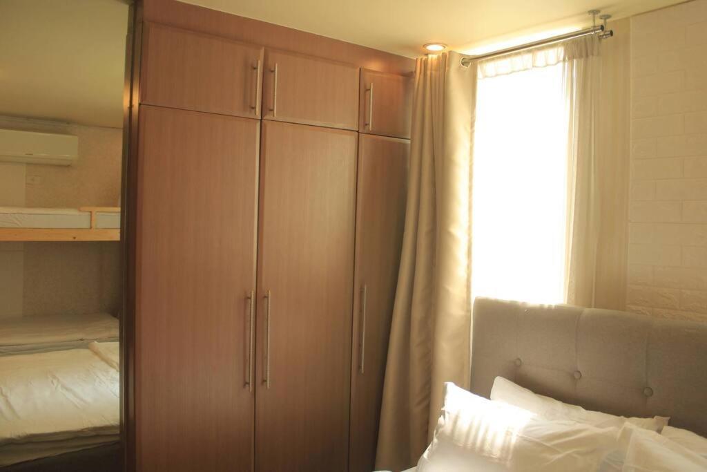 مانيلا A2J Luxury 1Br Balcony Suite Near Venice Mall Bgc المظهر الخارجي الصورة
